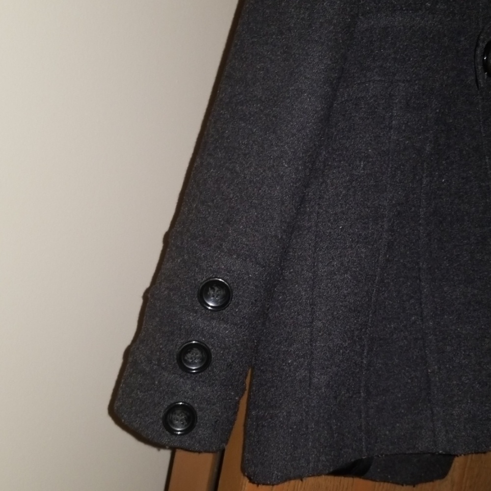 Coat - Picture 5 of 5